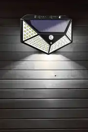 100 Ledli 6500K Solar Duvar Armatürü 3